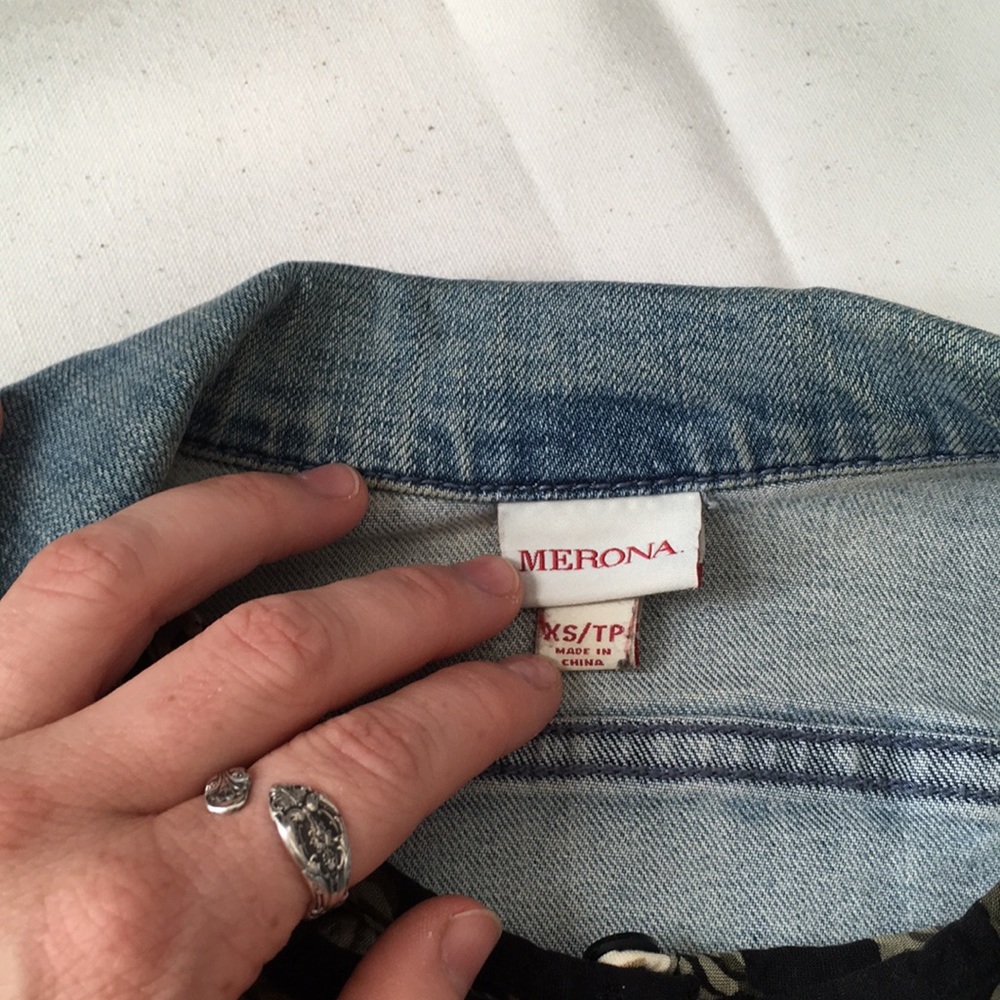 Jean Jacket - Picture 2 of 5